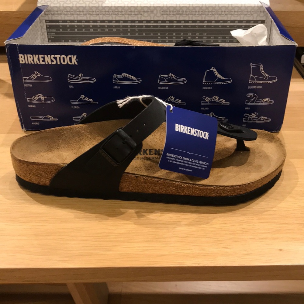 New in Box Gizeh Birkenstock Sandal